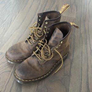 Dr. Marten 1460 Crazy Horse Brown Leather Lace Up Boots